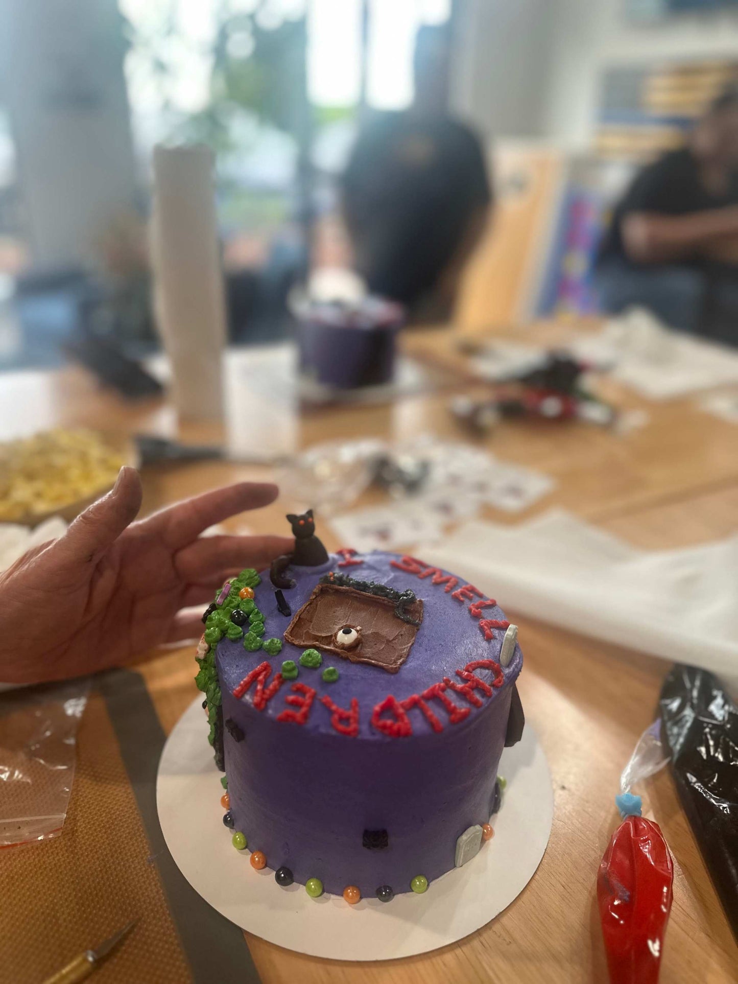 Candle Making & Cake Decorating Workshop – October 26, 2025 at 2:00pm